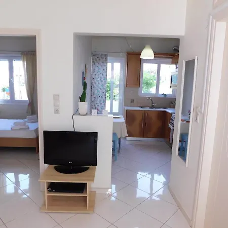 Ferienhaus Sweet In Nea Chora, Balcony & Mountain View, Steps From The Sea Chania (Crete)